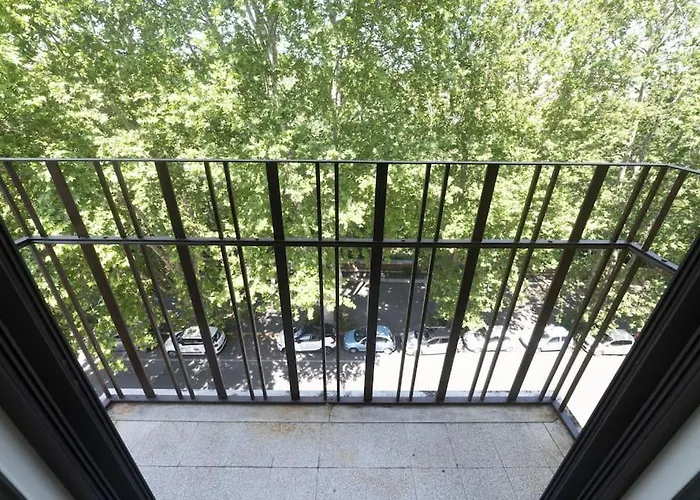 Testaccio Luminous And Large Apartment Rom